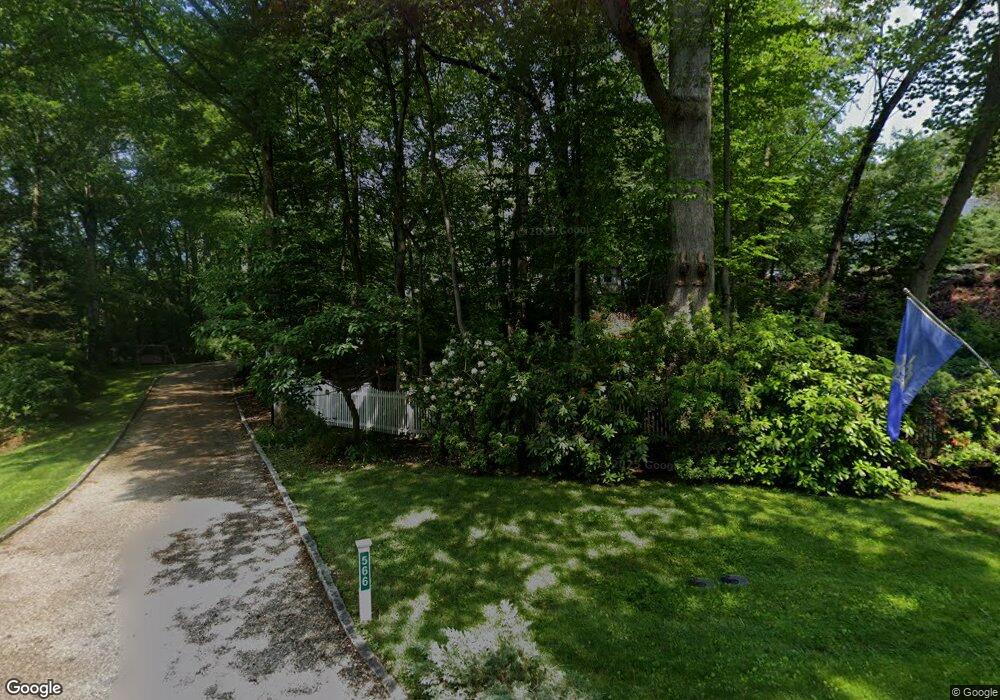 566 Broadview Rd, Orange, CT 06477 - photo 1