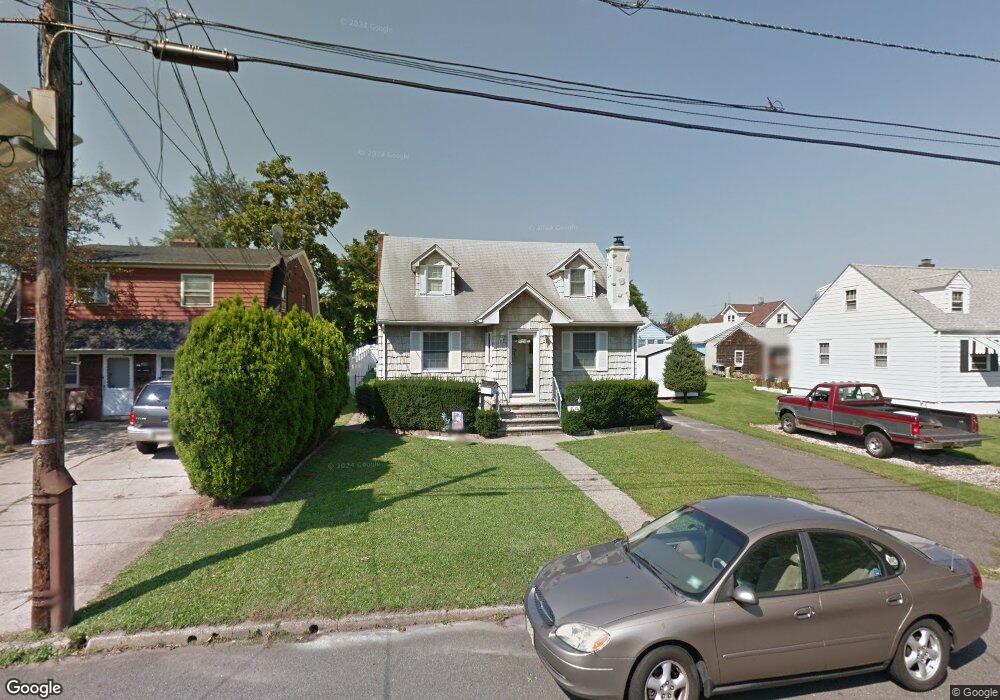 111 Hermann St, Carteret, NJ 07008 - photo 1