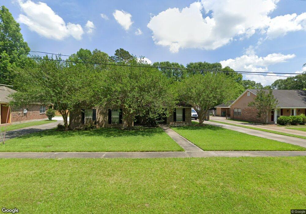 3154 Myrtle Ct, Zachary, LA 70791 - photo 1