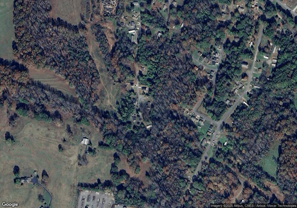 322 Holmes St, Shelby, NC 28152 - photo 1