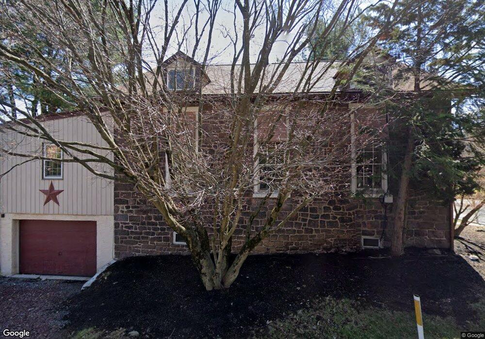 713 Freemansville Rd, Reading, PA 19607 - photo 1
