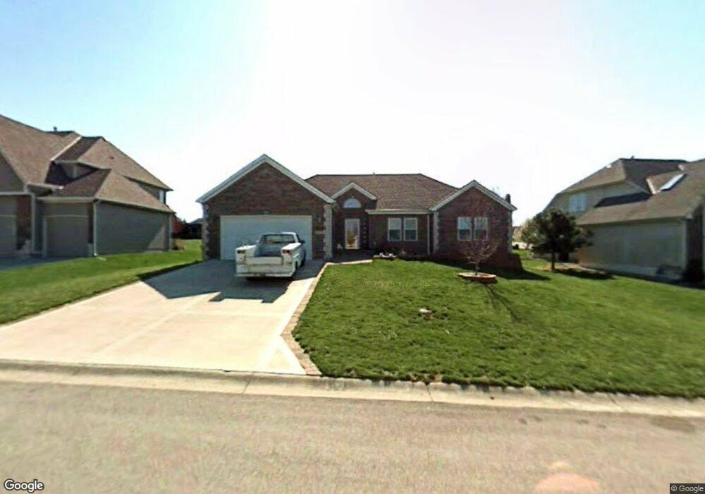 5113 SW Widgeon Way, Lees Summit, MO 64082 - photo 1