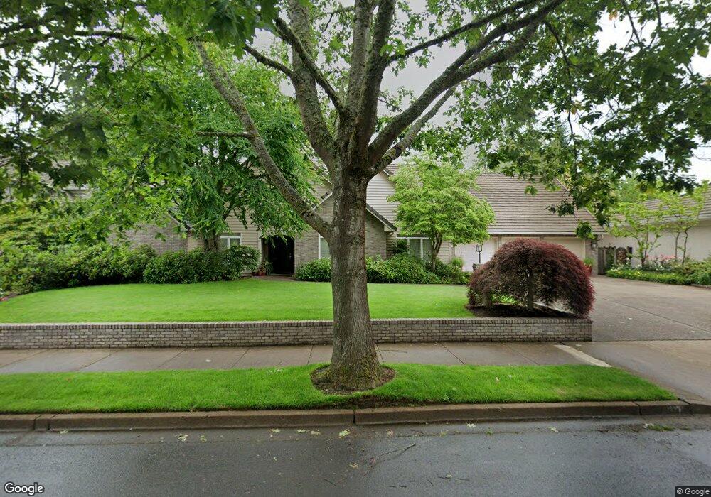 2111 Carriage Dr, Eugene, OR 97408 - photo 1