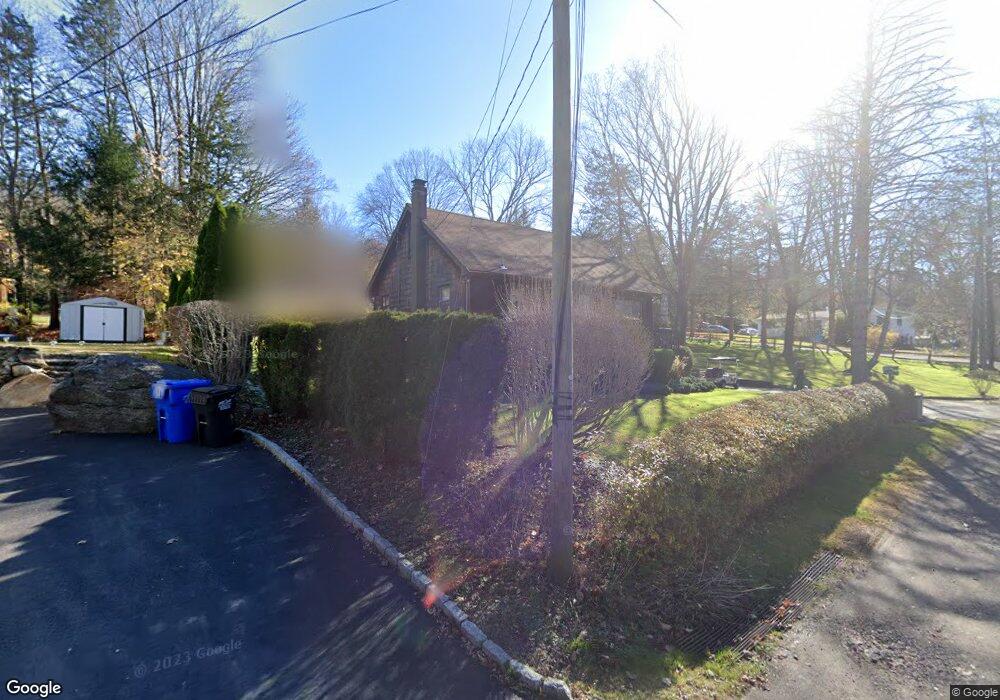 2 Liz Ann Ln, Sherman, CT 06784 - photo 1