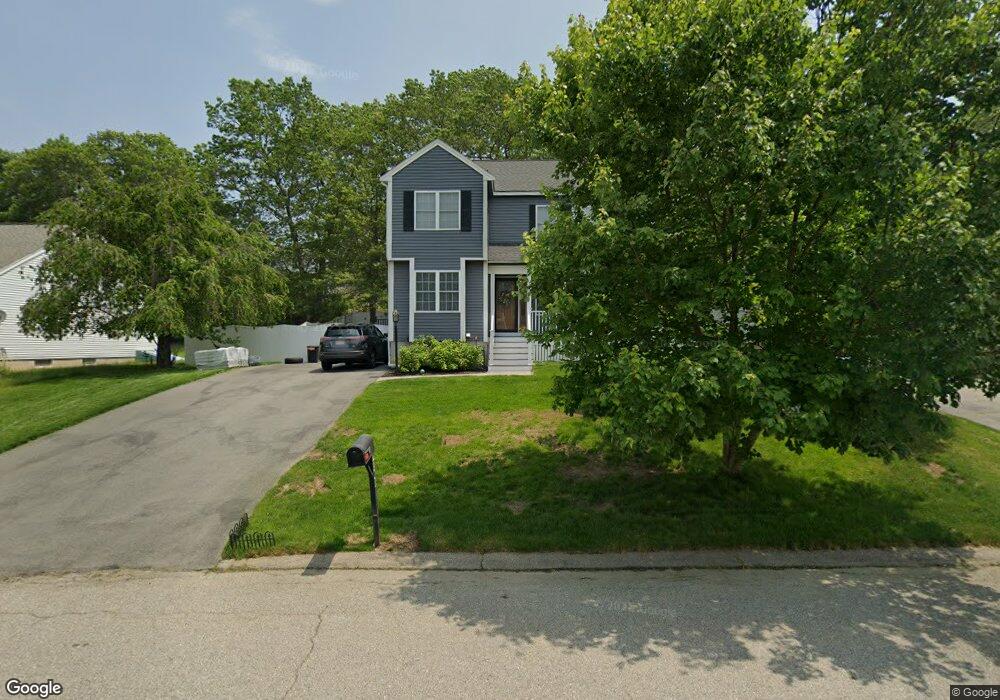 291 Acropolis Rd, Lowell, MA 01854 - photo 1