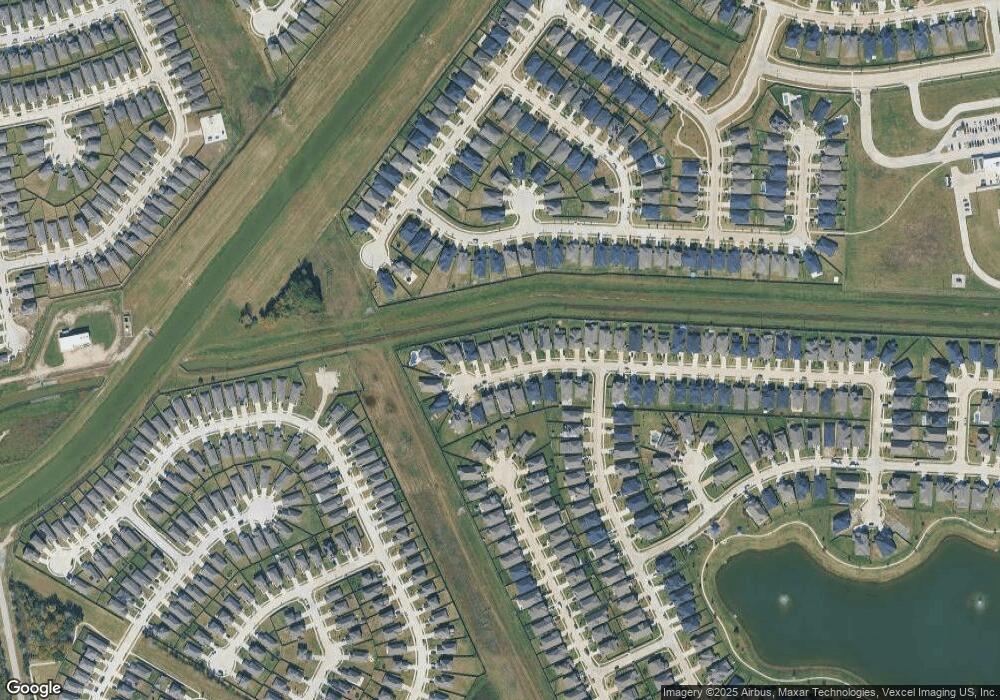 4423 Painted Bunting Ln, Baytown, TX 77521 - photo 1