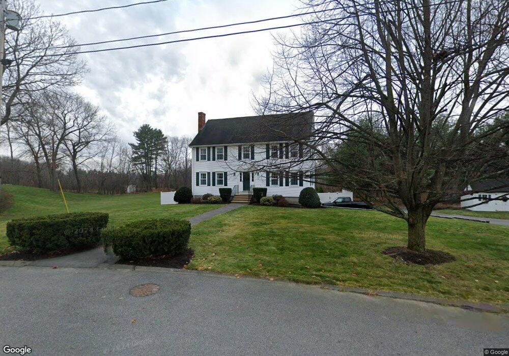 32 Wilshire Cir, Dracut, MA 01826 - photo 1