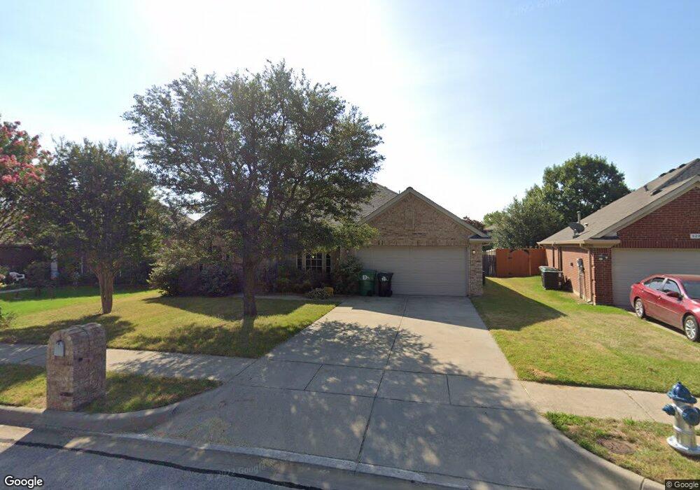 932 Circle View Ln, Denton, TX 76210 - photo 1