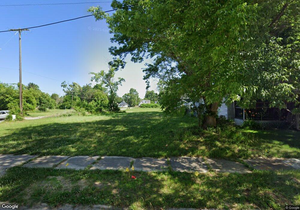 205 E Lakeview Ave, Flint, MI 48503 - photo 1