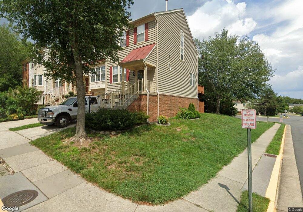 14002 Winding Ridge Ln, Centreville, VA 20121 - photo 1