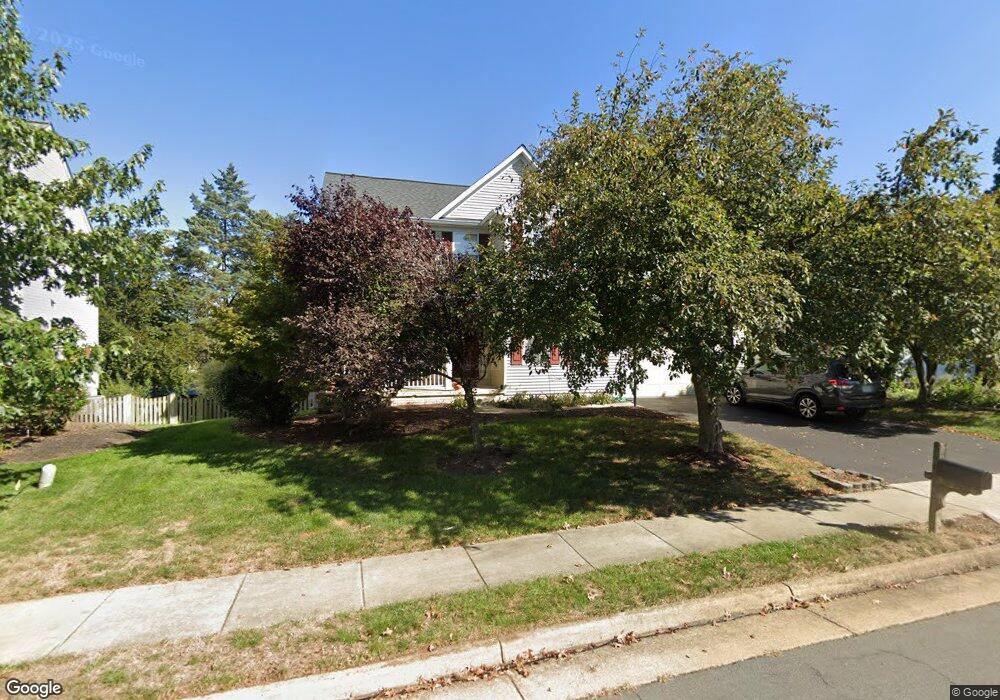 9081 Sainsbury Ct, Bristow, VA 20136 - photo 1