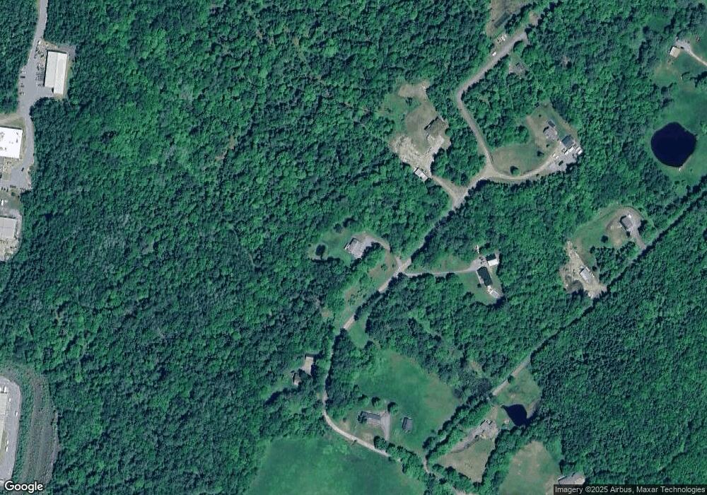 129 Pilgrim Dr, Littleton, NH 03561 - photo 1