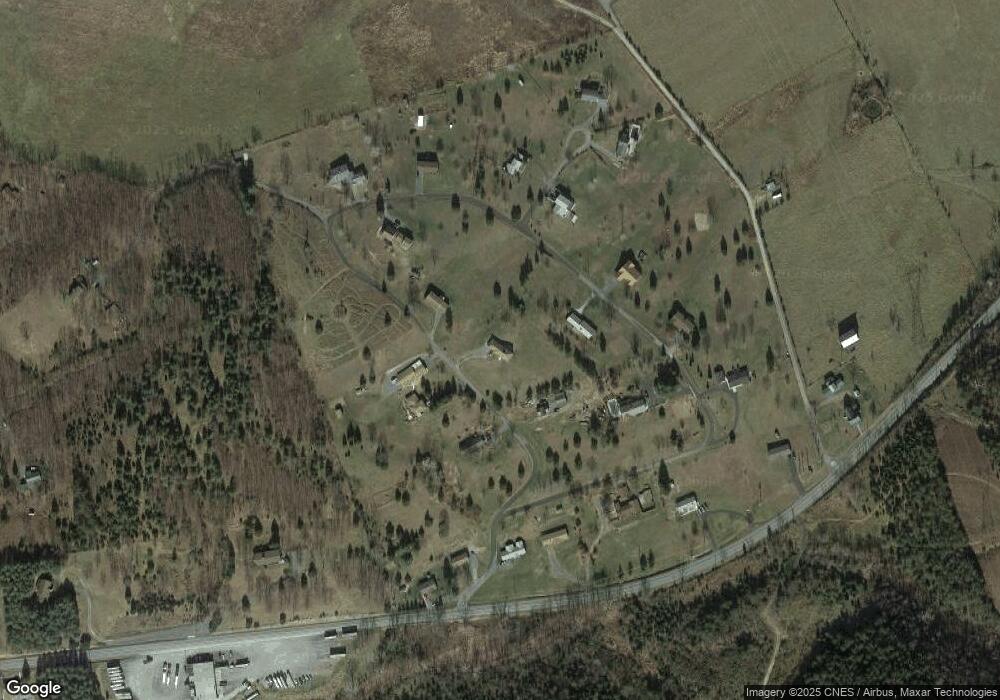 601 Circle Dr, Petersburg, WV 26847 - photo 1