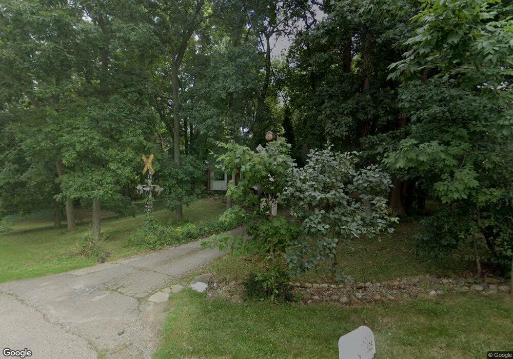 505 2nd St, Addison, MI 49220 - photo 1