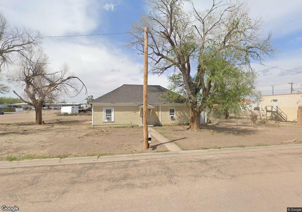 112 W 7th St, Hugoton, KS 67951 - photo 1