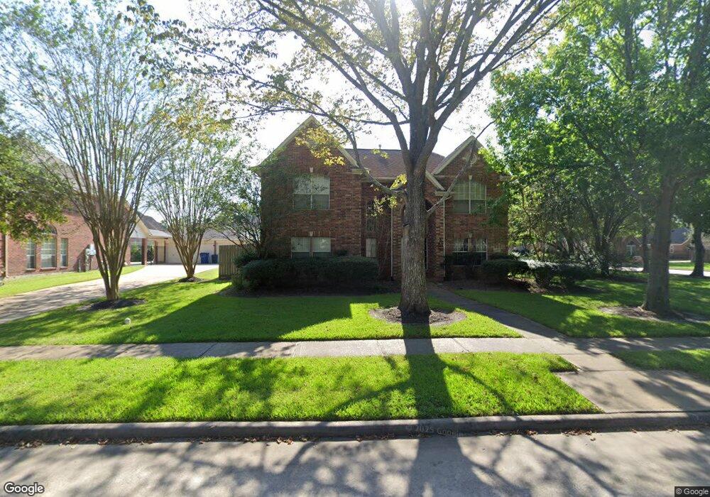 1902 Trail View, Friendswood, TX 77546 - photo 1