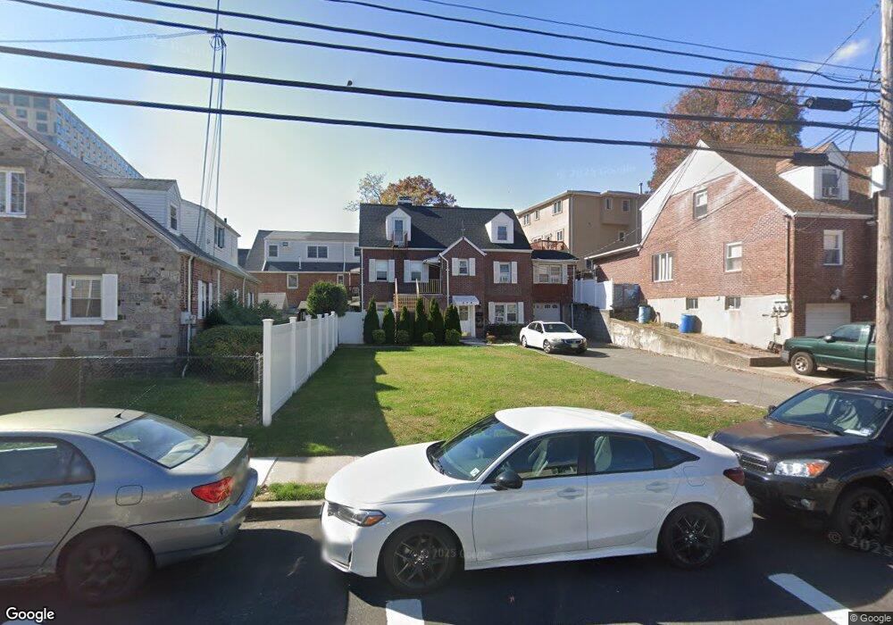 376 Lafayette Ave unit 2nd, Cliffside Park, NJ 07010 - photo 1