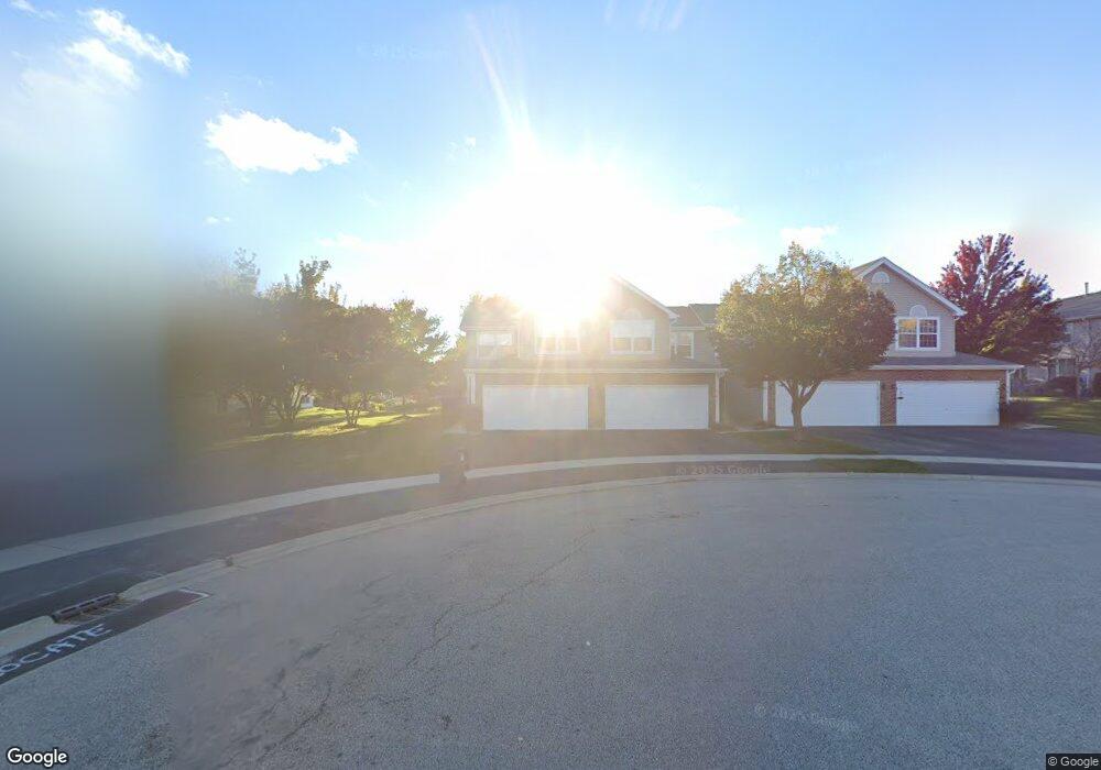 8 Steven Ct, Algonquin, IL 60102 - photo 1