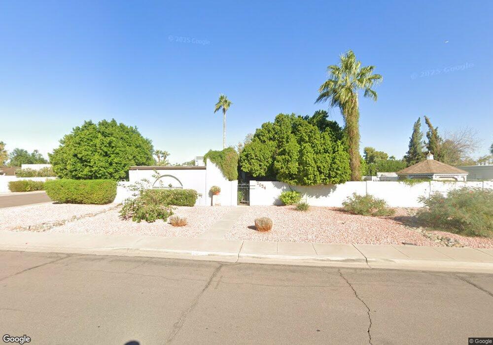 2034 E Loma Vista Dr, Tempe, AZ 85282 - photo 1