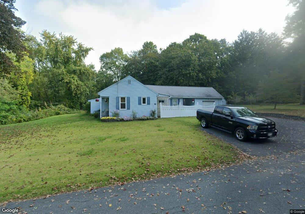 31 Leahey Ave, South Hadley, MA 01075 - photo 1