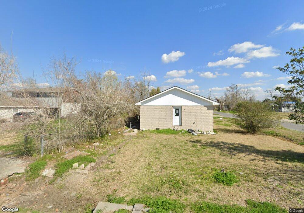 1704 Junior St, Lake Charles, LA 70601 - photo 1