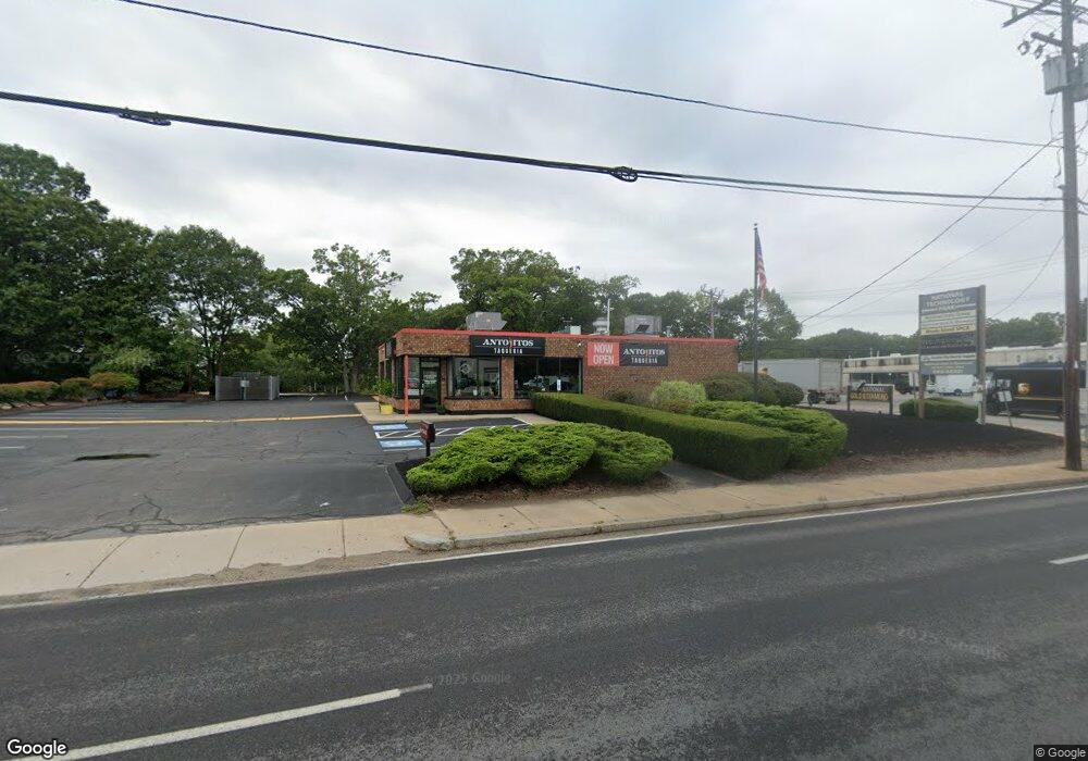 385 Jefferson Blvd, Warwick, RI 02886 - photo 1