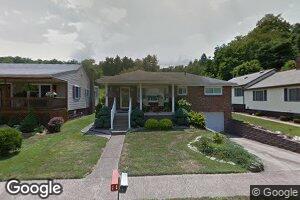 127 McGlaughlin St, Adena, OH 43901