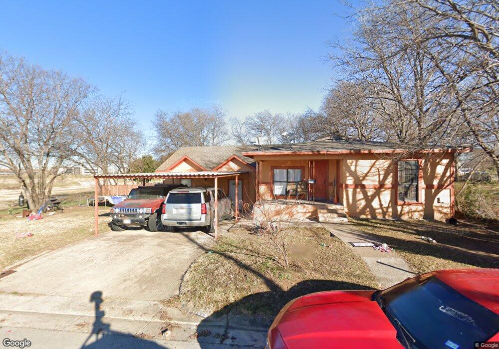 2505 Fisher Ave, Fort Worth, TX 76111 - photo 1