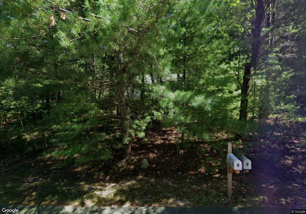 12 Pine Needle Rd, Mendon, MA 01756 - photo 1