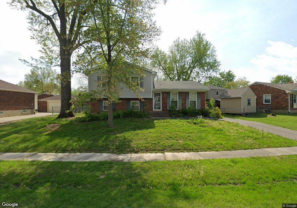 5803 Shelby St, Louisville, KY 40291 - photo 1