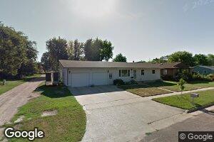 114 S Academy St, Lennox, SD 57039