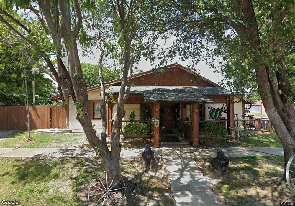 200 W 3rd St, Skiatook, OK 74070 - photo 1