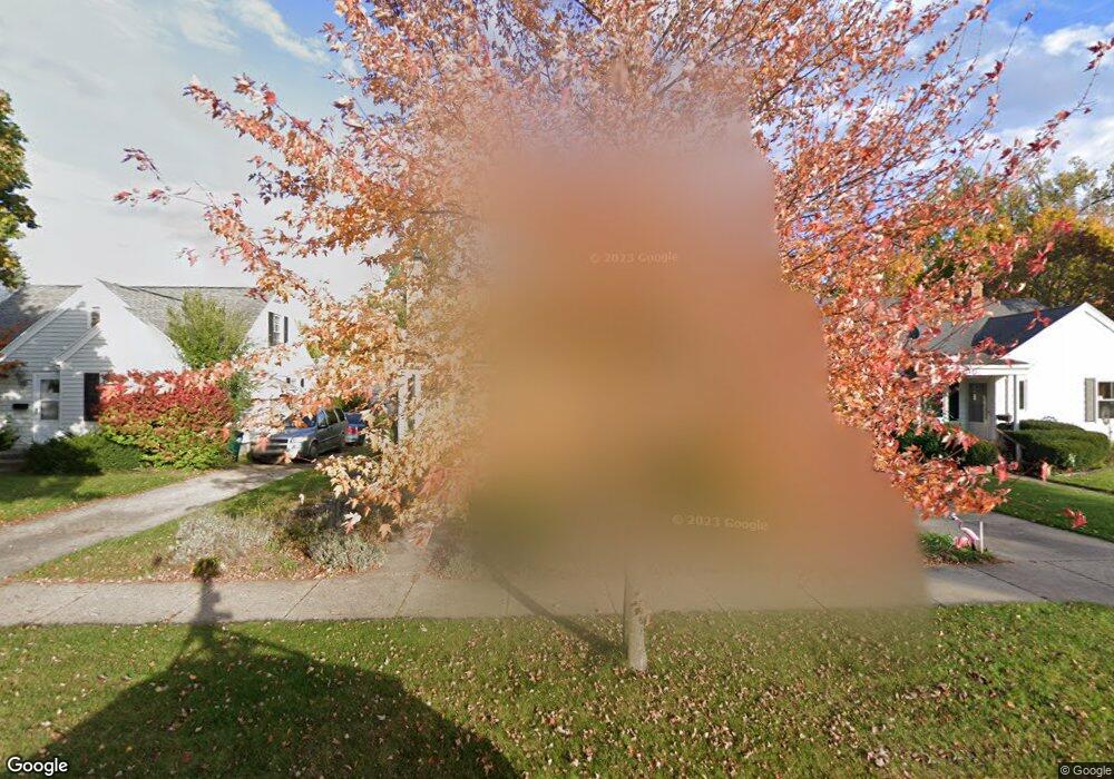 2215 Quentin Ave, Lansing, MI 48910 - photo 1