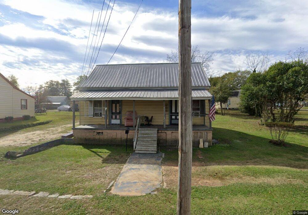 208 Gordon St, Elberton, GA 30635 - photo 1