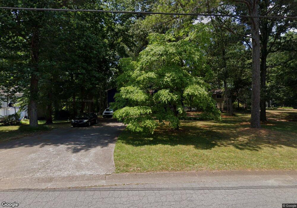 1656 Shadowbrook Dr, Acworth, GA 30102 - photo 1