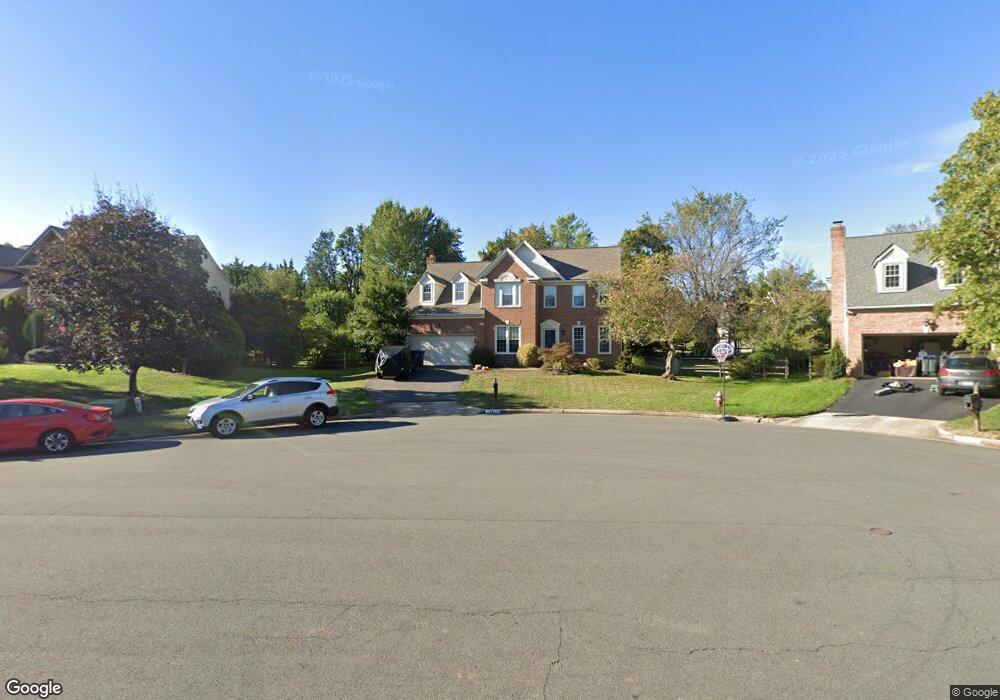 15414 Cedarhurst Ct, Centreville, VA 20120 - photo 1