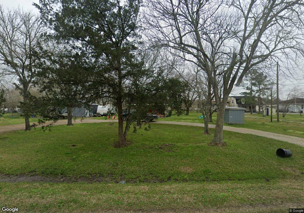 18915 Cammie Rd, Alvin, TX 77511 - photo 1