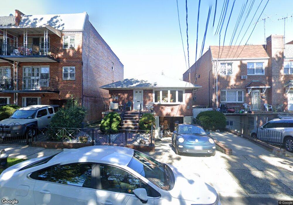 84-27 56th Ave unit 1st FL, Elmhurst, NY 11373 - photo 1