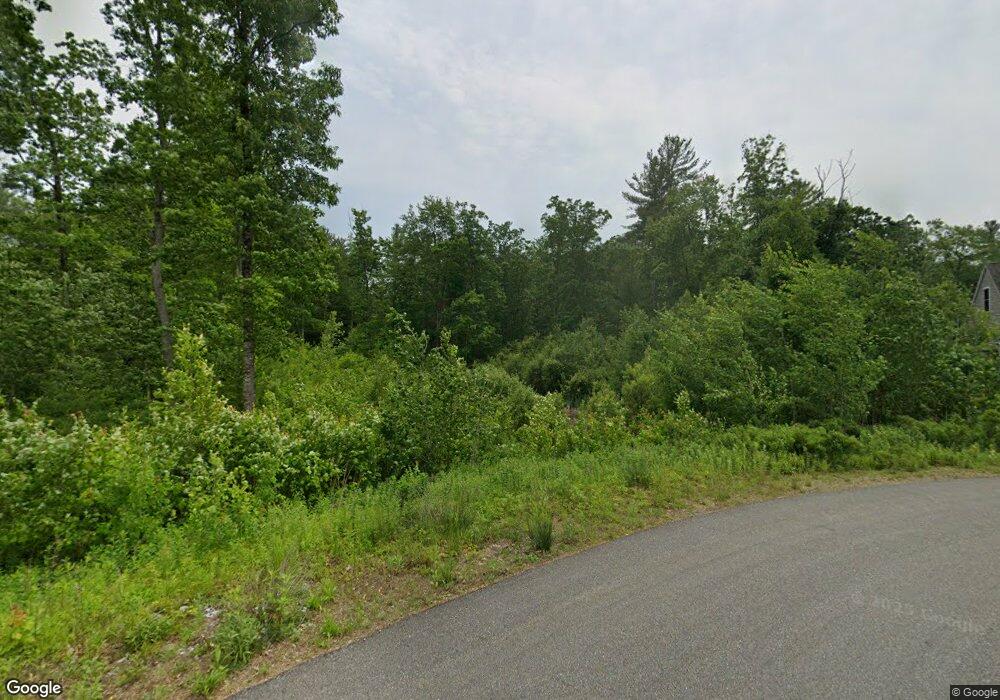 77-00 Hamel Cir, Litchfield, NH 03052 - photo 1