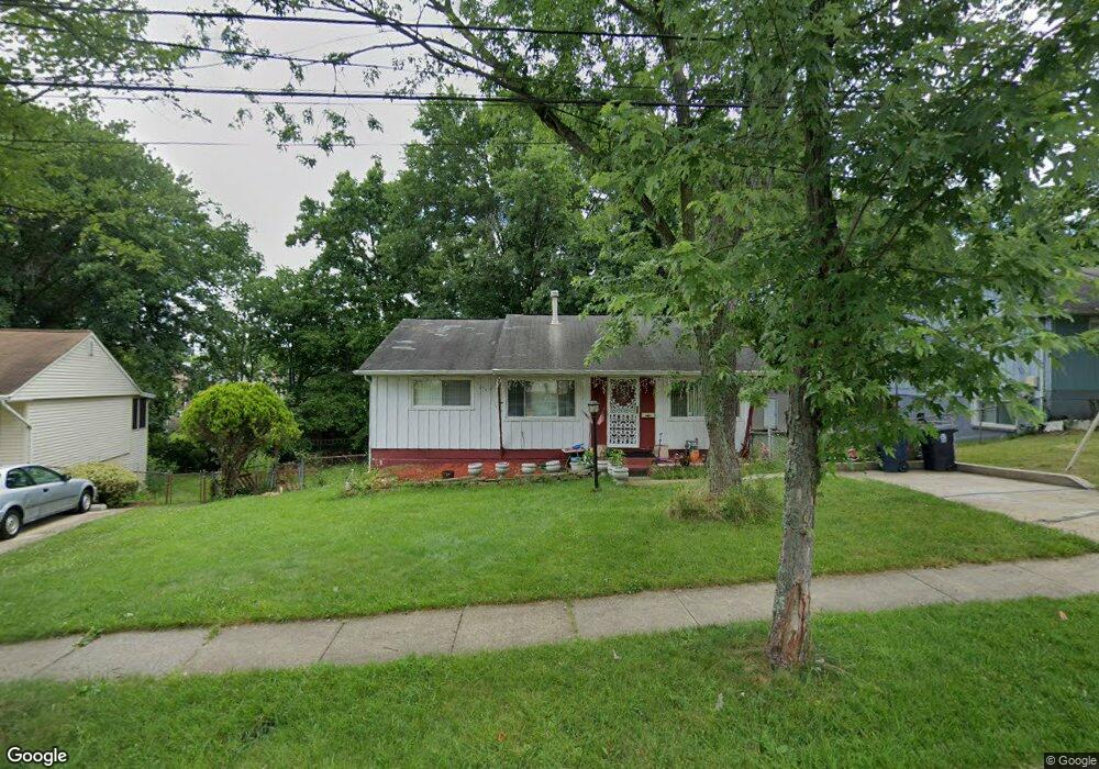 5605 Haddon Dr, Lanham, MD 20706 - photo 1