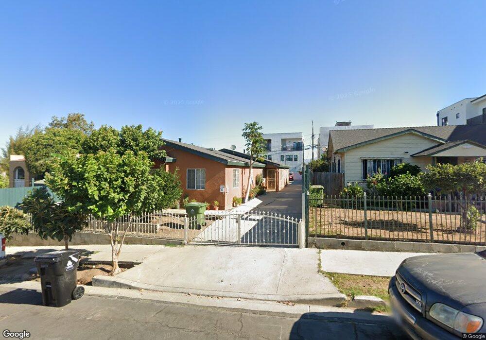 4711 Saturn St, Los Angeles, CA 90019 - photo 1