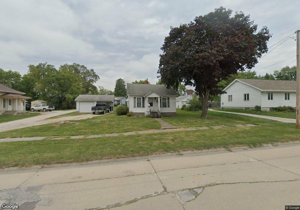 317 E Clay St, Osceola, IA 50213 - photo 1