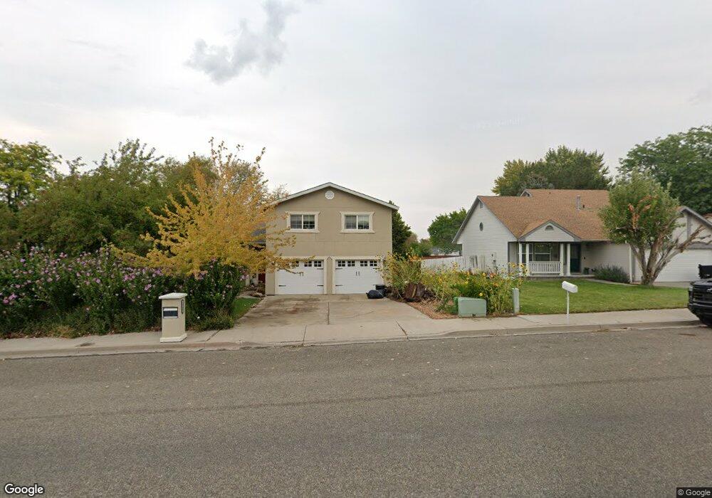 1735 Mizpah St, Winnemucca, NV 89445 - photo 1