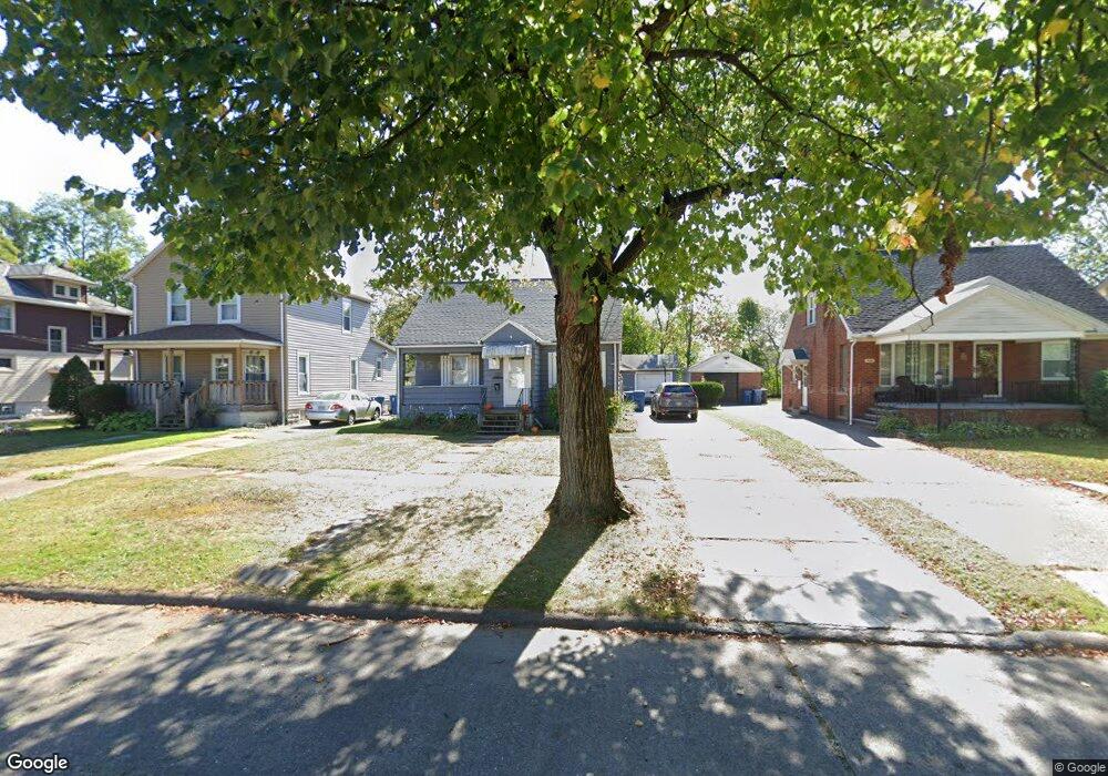 1928 E 34th St, Lorain, OH 44055 - photo 1