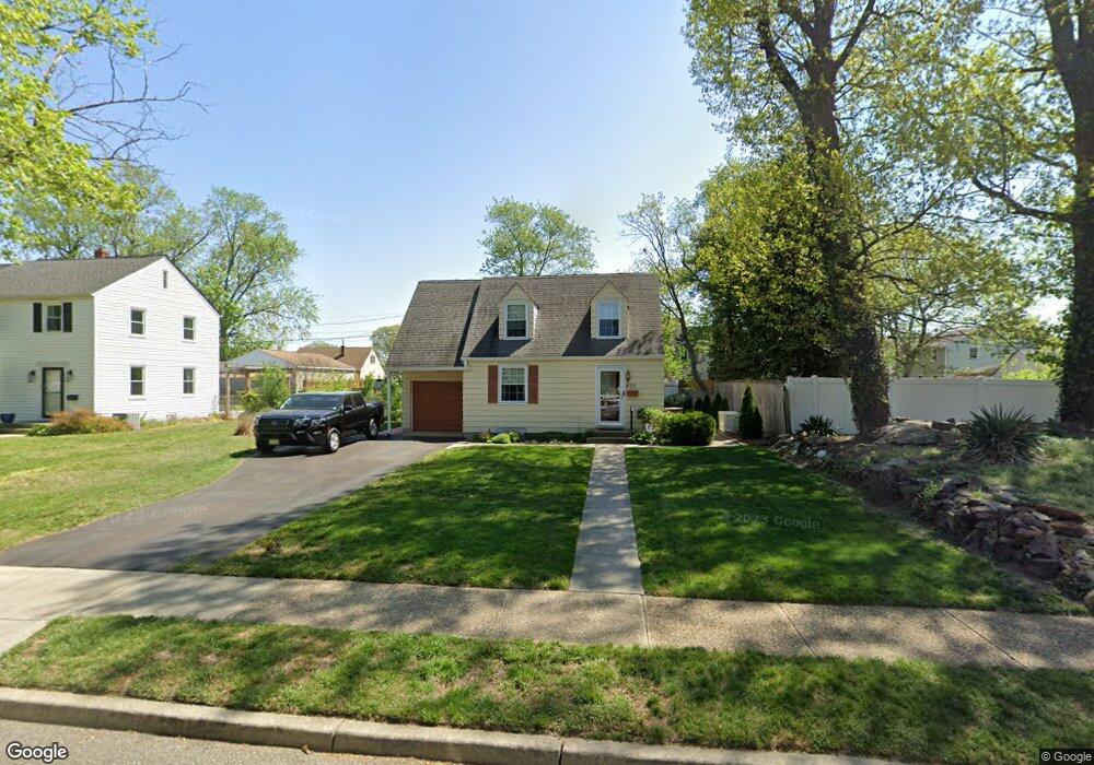 437 Lincoln Ave, Paulsboro, NJ 08066 - photo 1