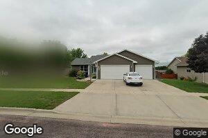 319 W 9th St, Dell Rapids, SD 57022
