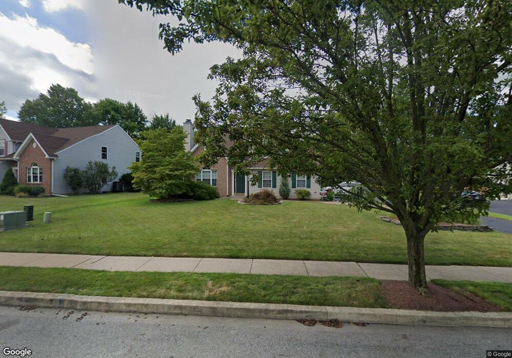 4804 Beech Dr, Whitehall, PA 18052 - photo 1