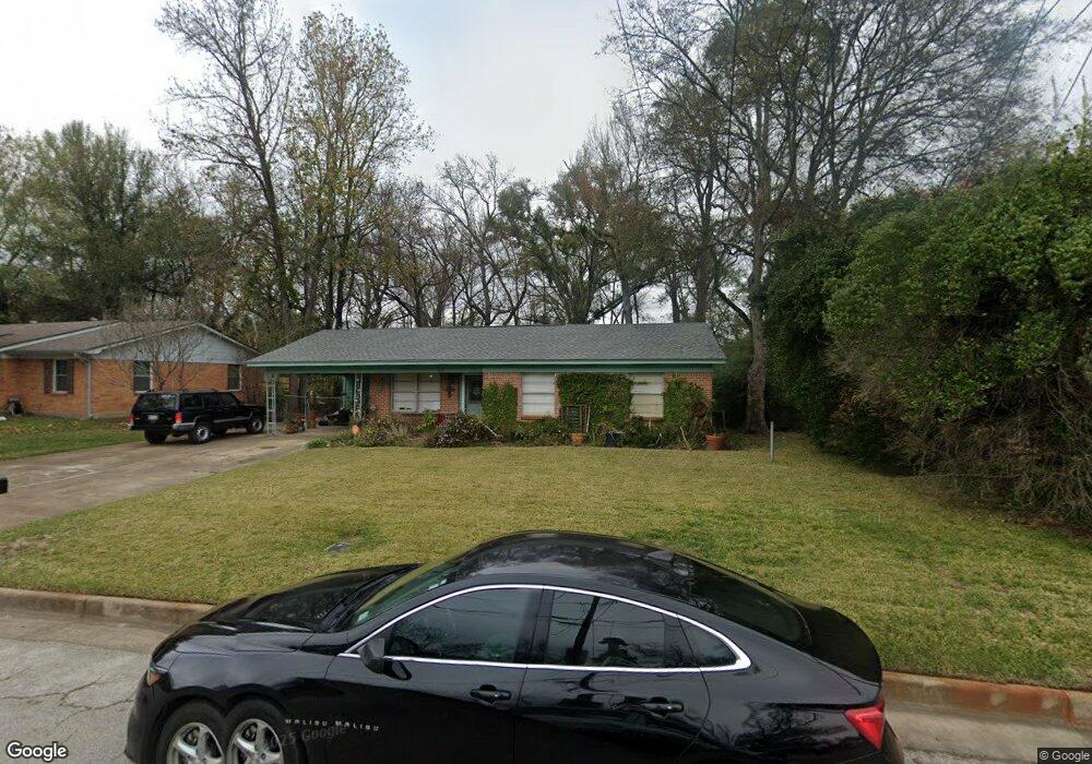 1613 Woodland Hills Dr, Tyler, TX 75701 - photo 1