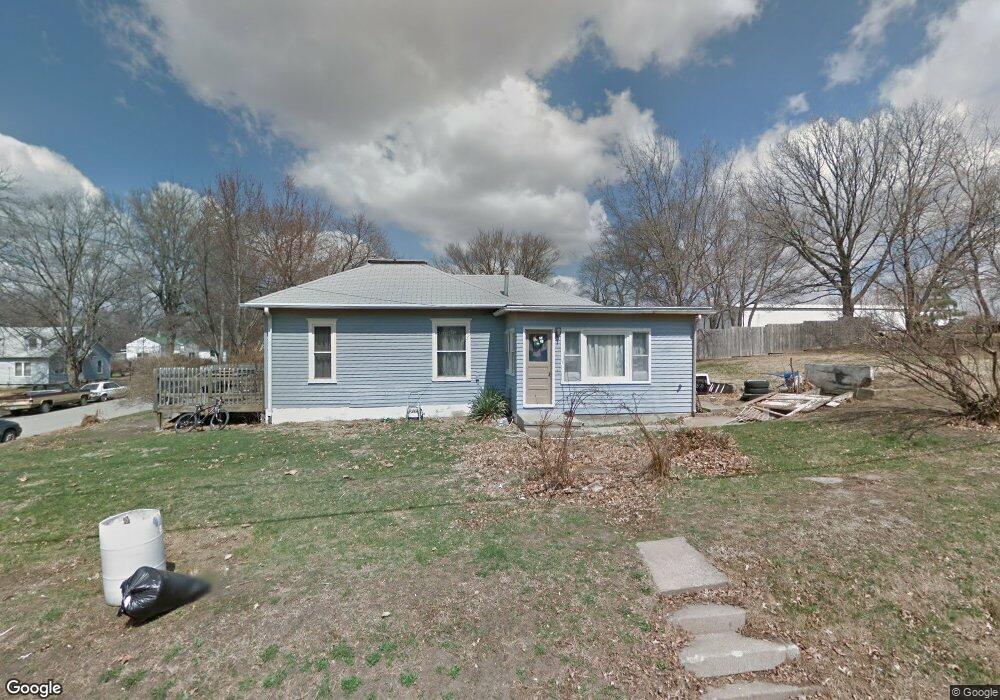 409 Evergreen St, Shenandoah, IA 51601 - photo 1