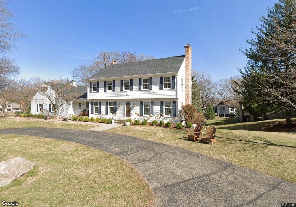 14519 Durham Rd, Minnetonka, MN 55345 - photo 1